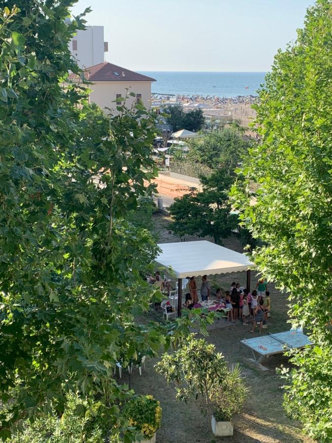 רימיני Hotel Del Vecchio מראה חיצוני תמונה