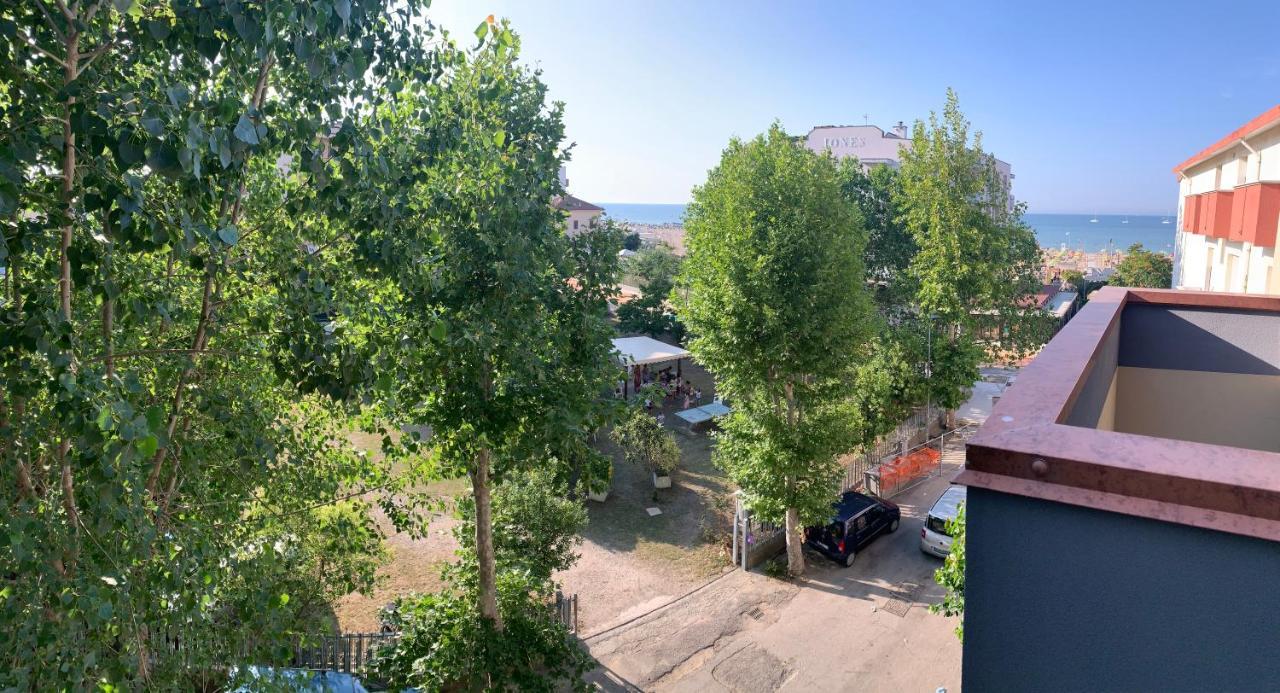 רימיני Hotel Del Vecchio מראה חיצוני תמונה