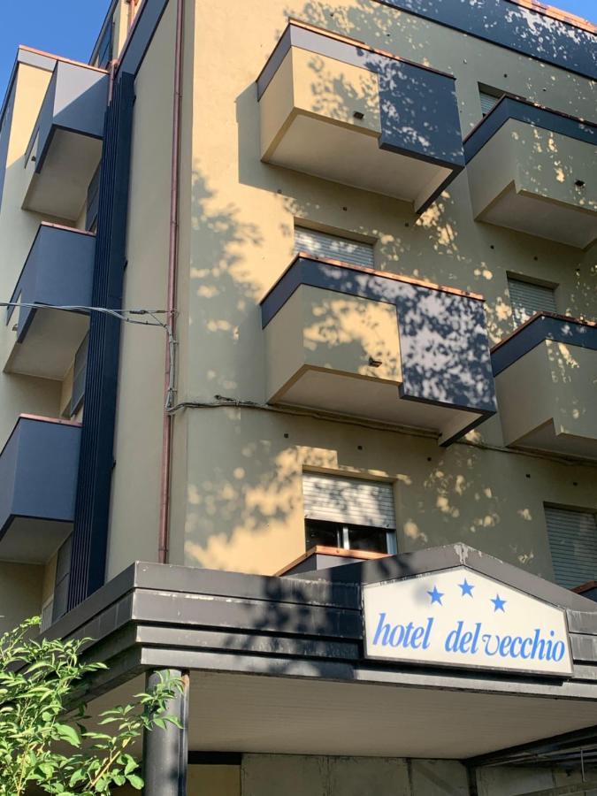 רימיני Hotel Del Vecchio מראה חיצוני תמונה