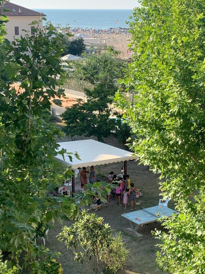 רימיני Hotel Del Vecchio מראה חיצוני תמונה