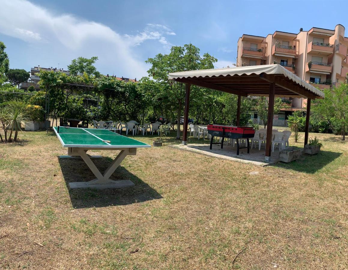 רימיני Hotel Del Vecchio מראה חיצוני תמונה