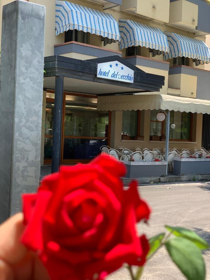 רימיני Hotel Del Vecchio מראה חיצוני תמונה